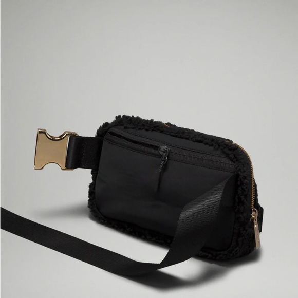 Lululemon Belt bags 1L - stocks overview - Picture 6 of 7